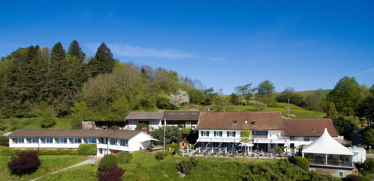 Le Mont-Vully - Hotel Restaurant Haut-Vully Eksteriør billede